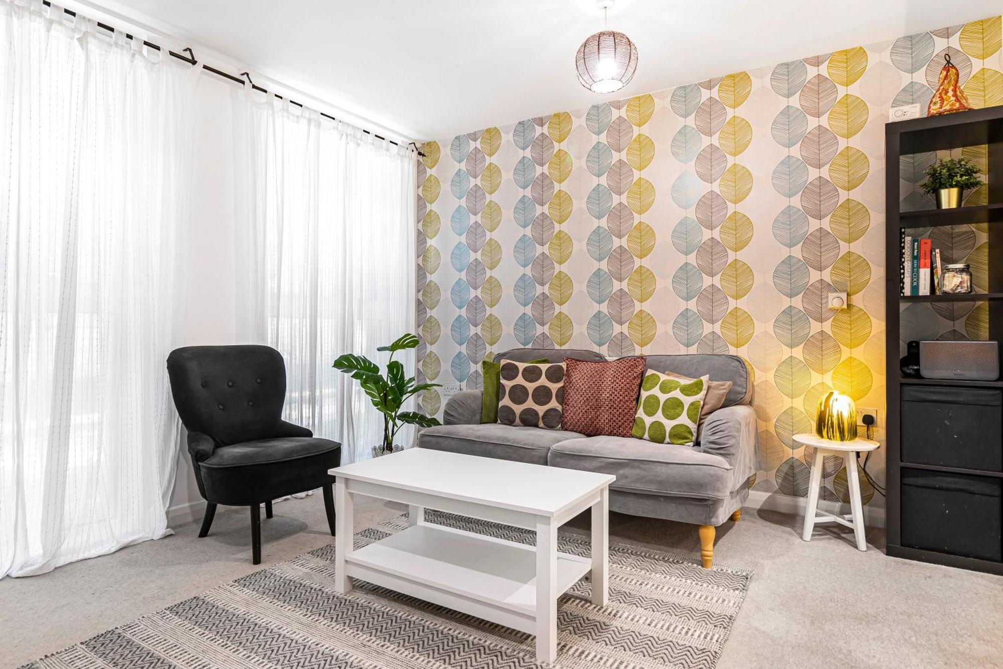 Pass The Keys Modern Tottenham Hale Apartment Perfect For Leisure Лондон Екстериор снимка