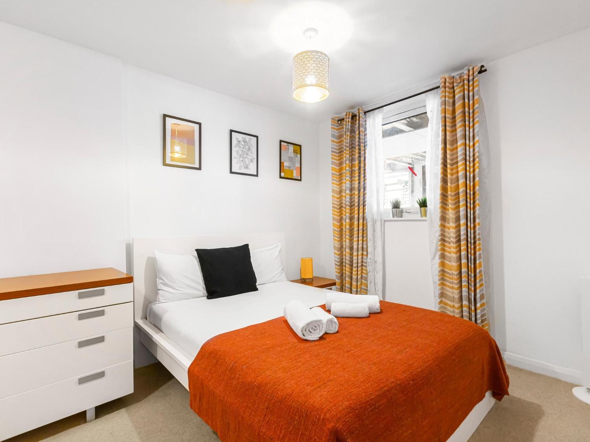 Pass The Keys Modern Tottenham Hale Apartment Perfect For Leisure Лондон Екстериор снимка